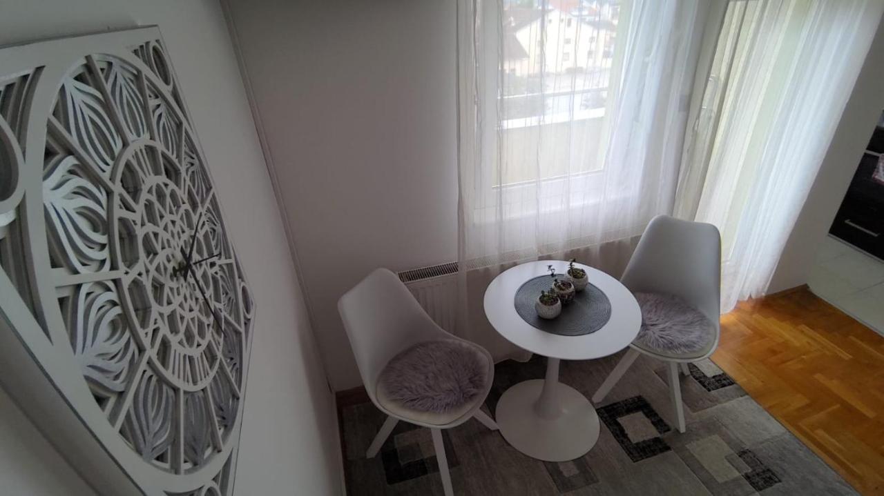 Poesia Apartment Újvidék Kültér fotó