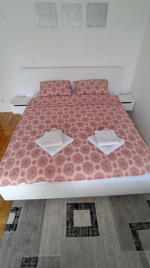Poesia Apartment Újvidék Kültér fotó