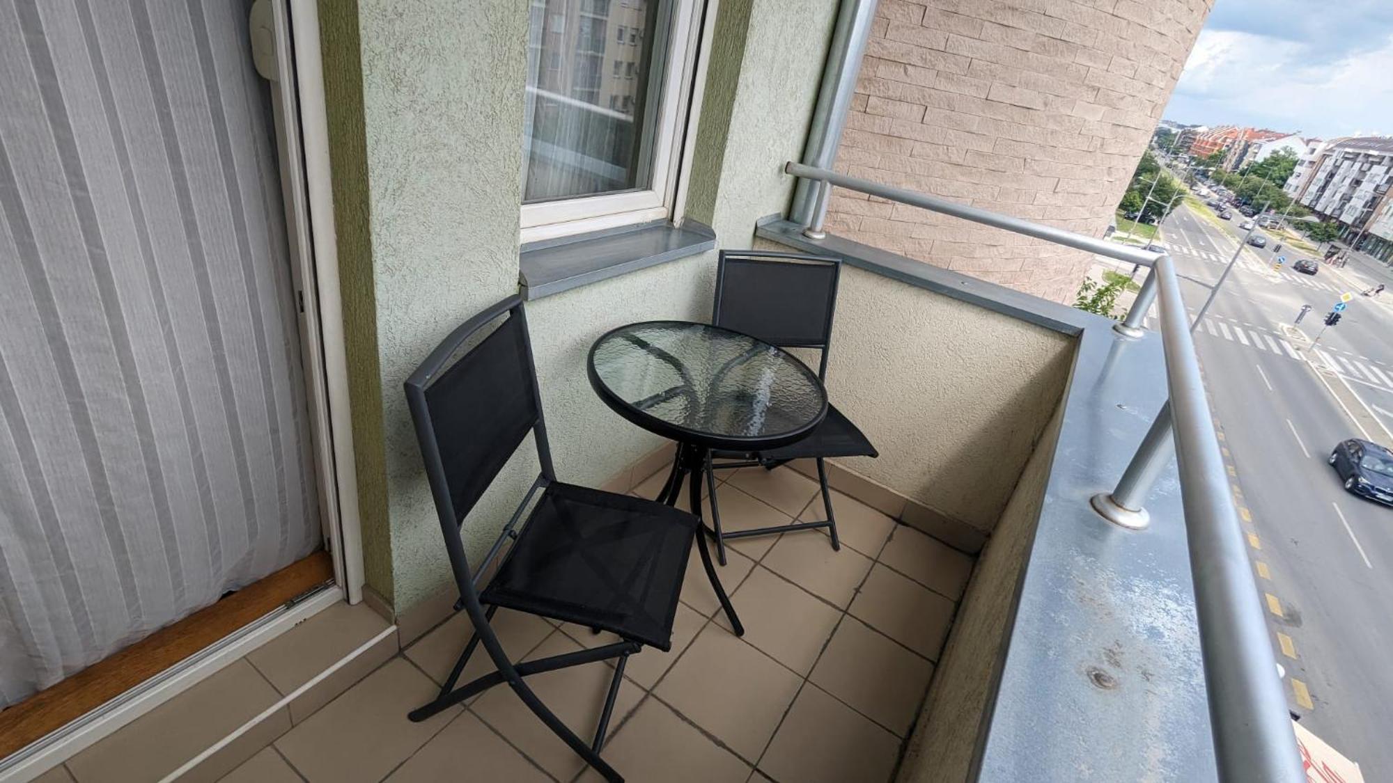 Poesia Apartment Újvidék Kültér fotó